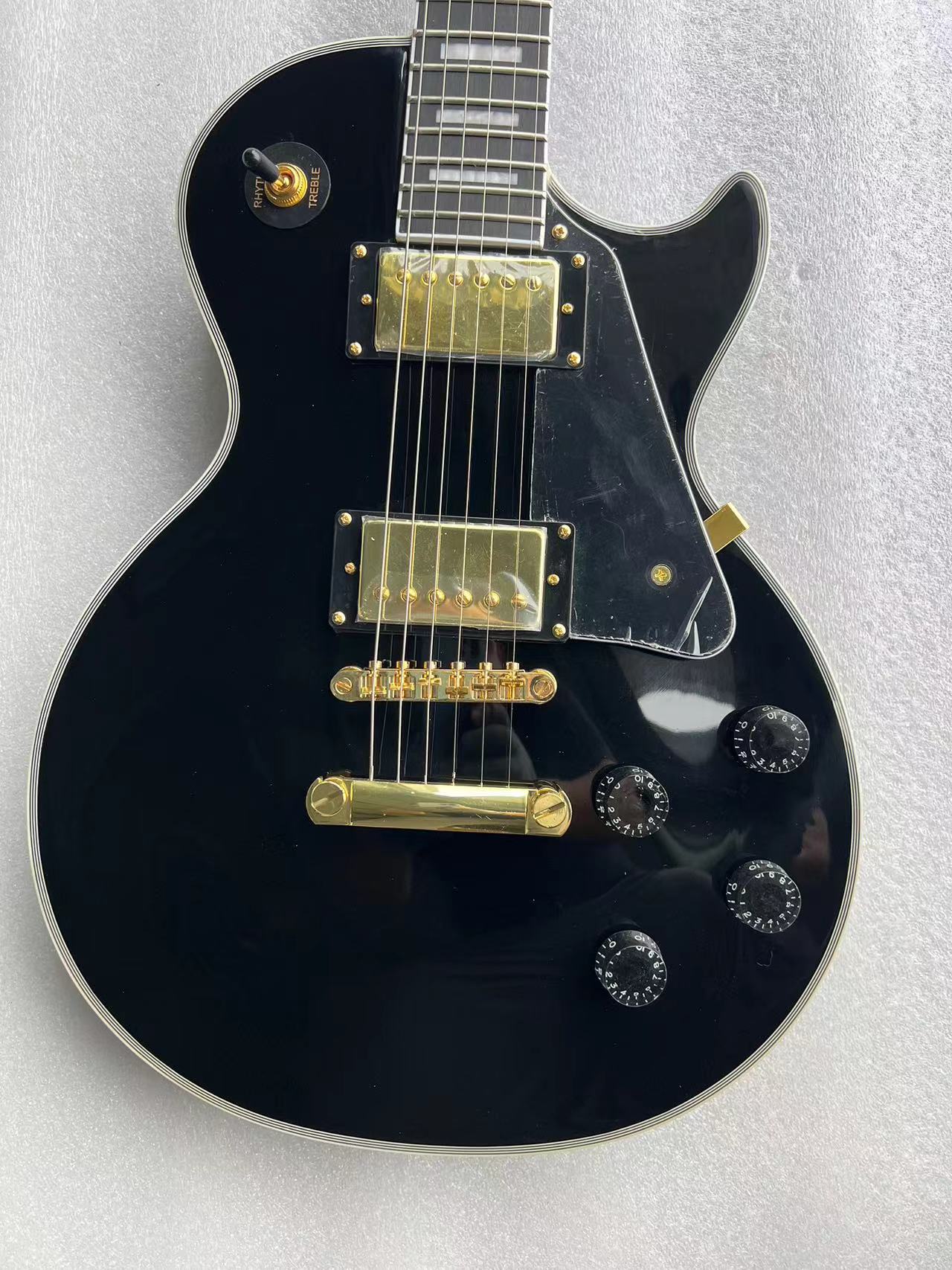 High-end timed high quality black LP electric guitar